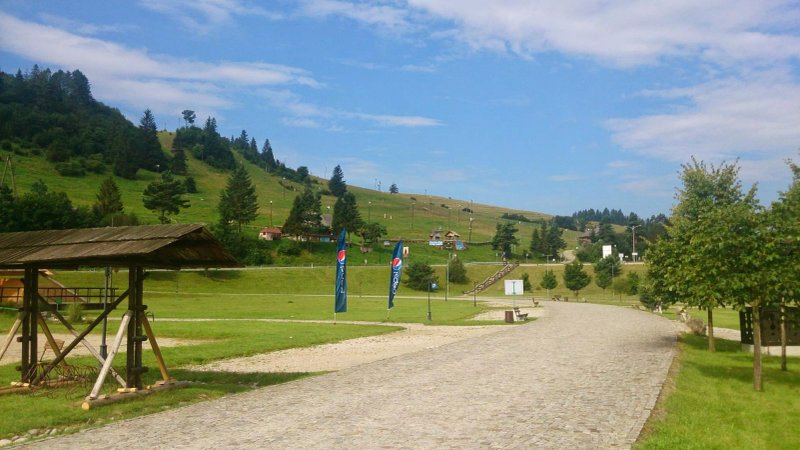 Zespol Rekreacyjny "Polana Sosny"