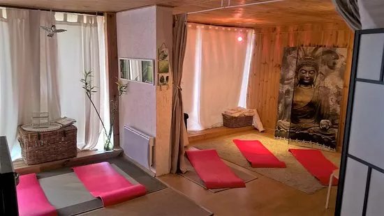 Soins Bien etre, Studio Yoga, Cabinet de Massage