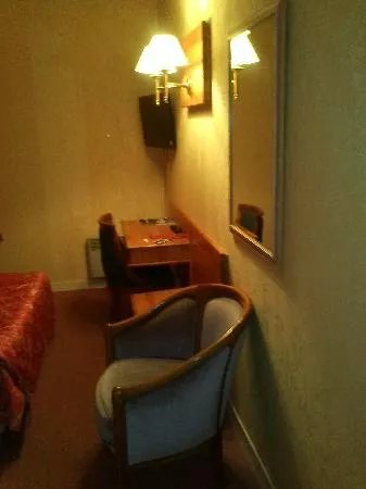 Inter-Hotel Le Sully