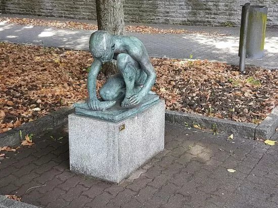 Junge mit Fisch