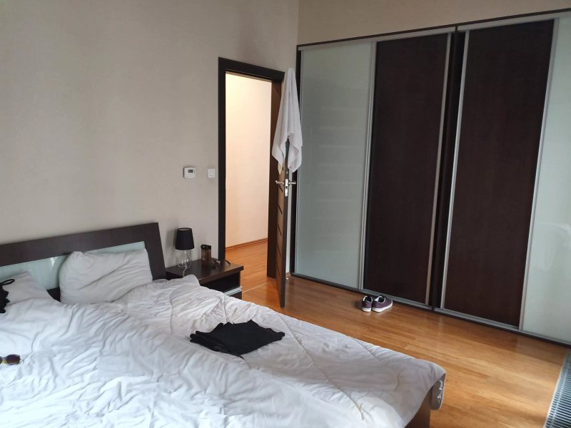 FriendHouse Apartments