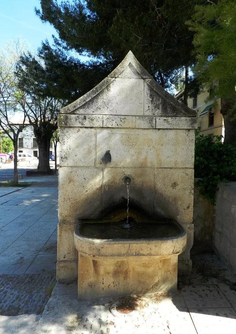 Fuente Ano 1897