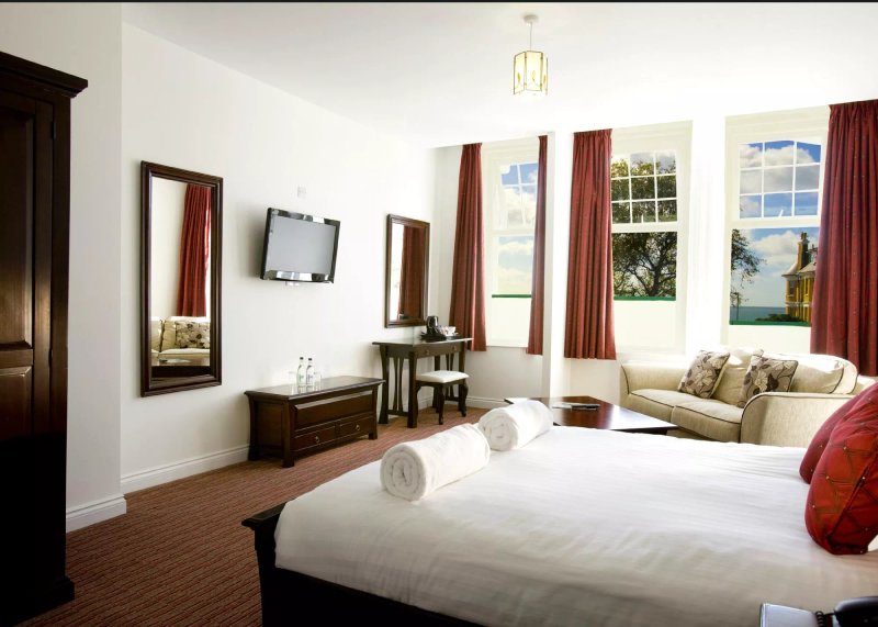 Park Central Hotel