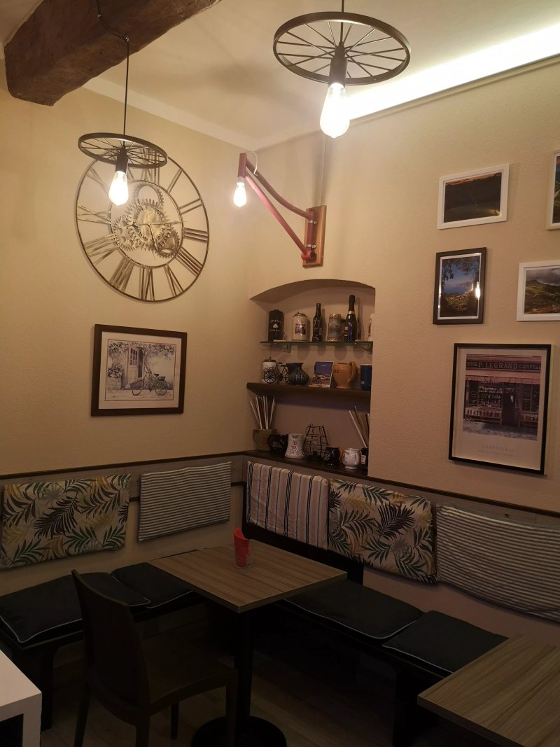 Cafe Velo