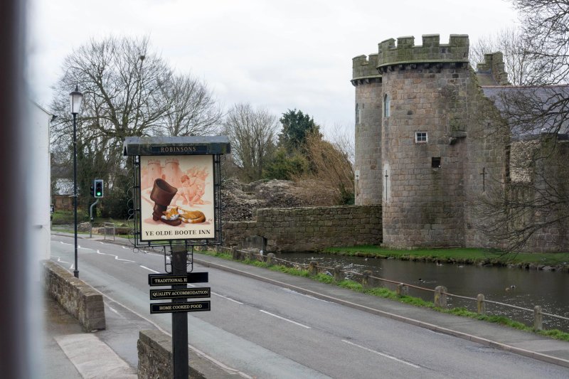 Ye Olde Boot Inn