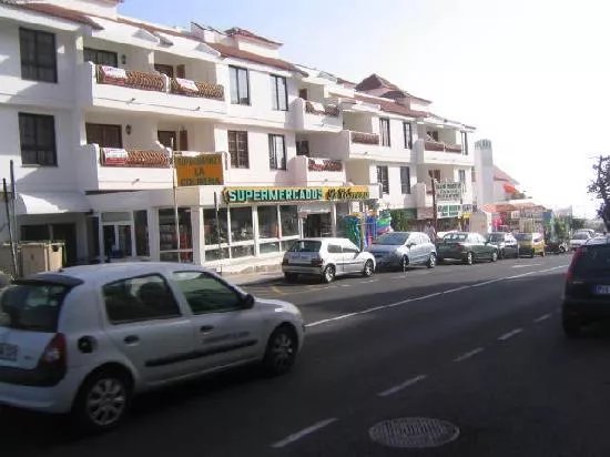 Dinastia Holiday Apartments