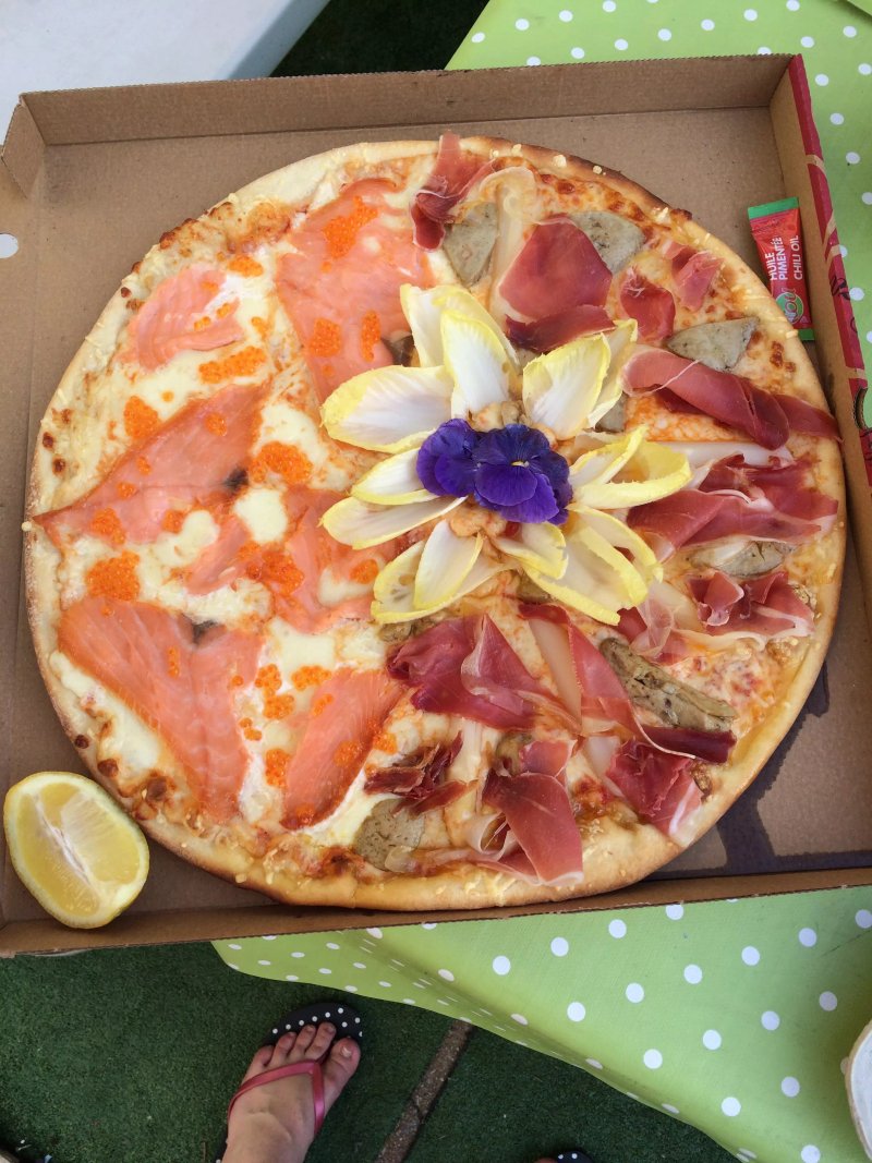 Gina pizza