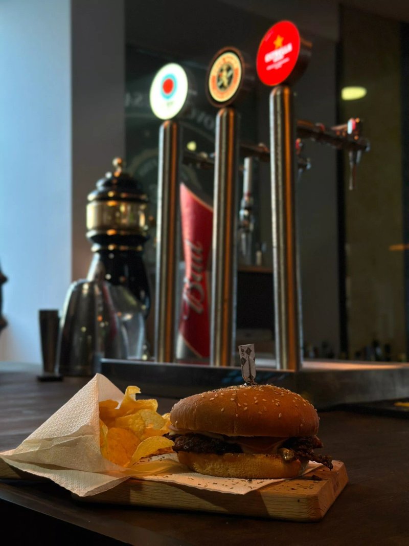 Reliquias Bar