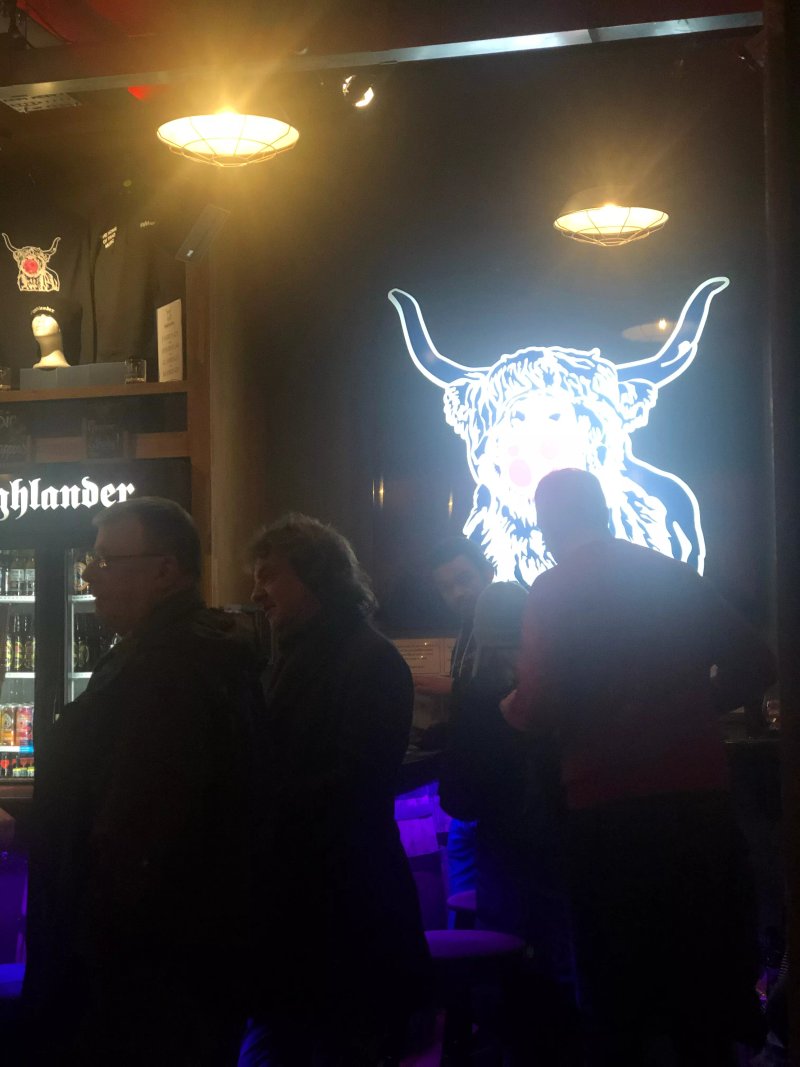 Highlander Bar