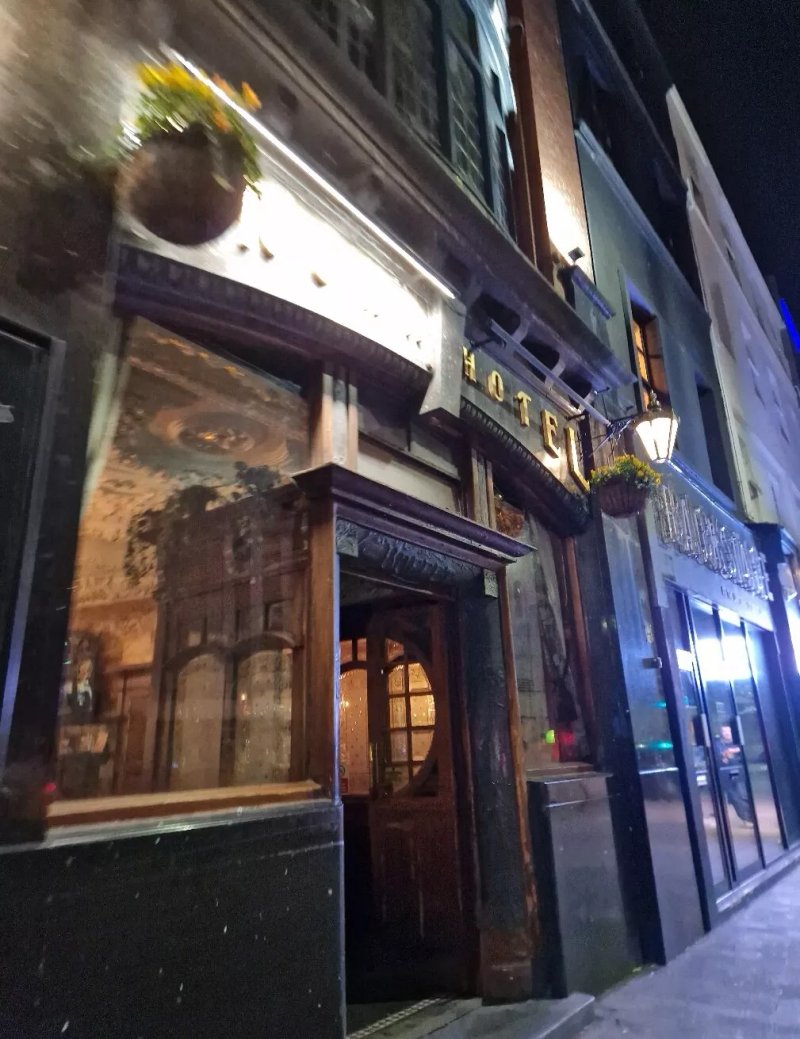 The Crown Hotel