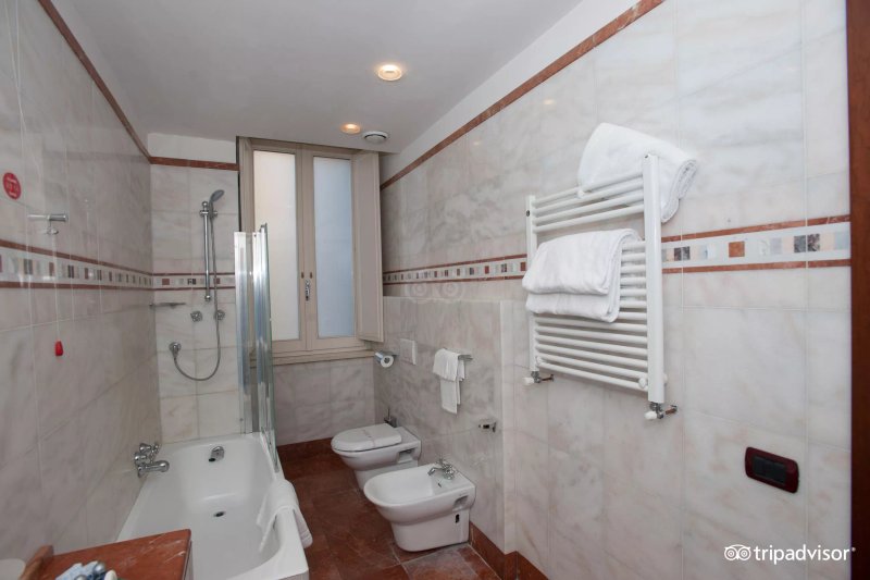 Hotel Genova Roma