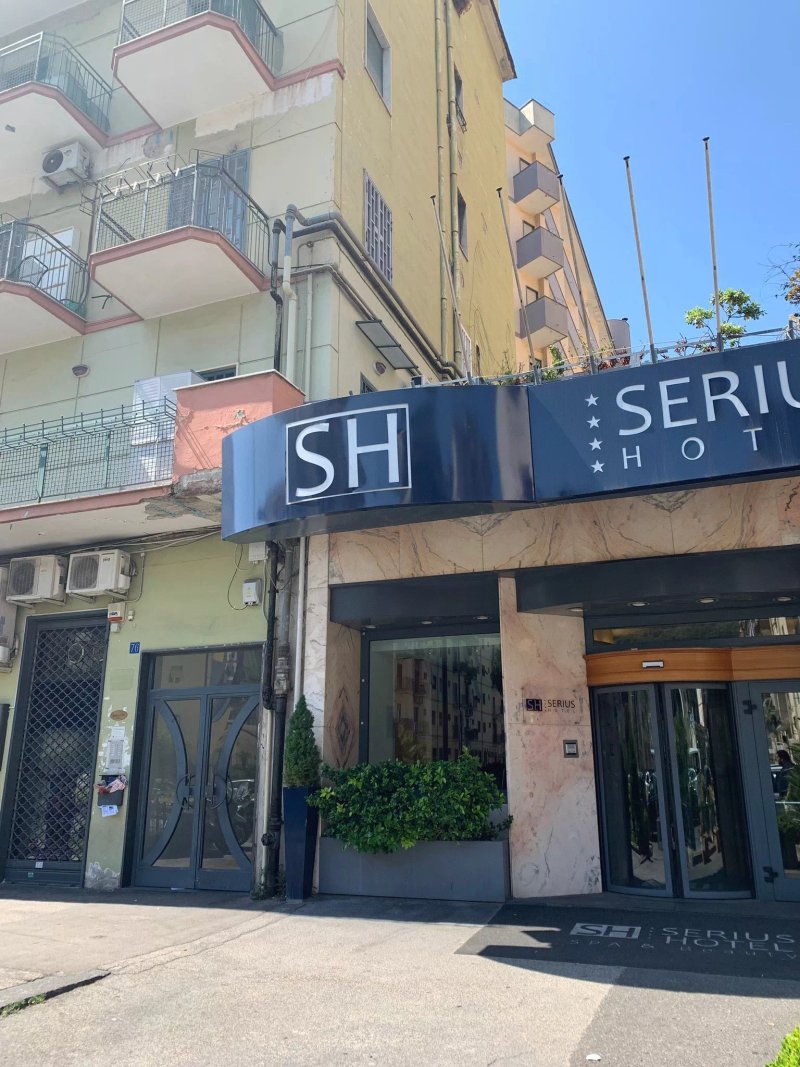 Hotel Serius