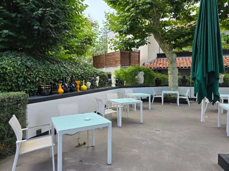 La Pyramide Maison Henriroux