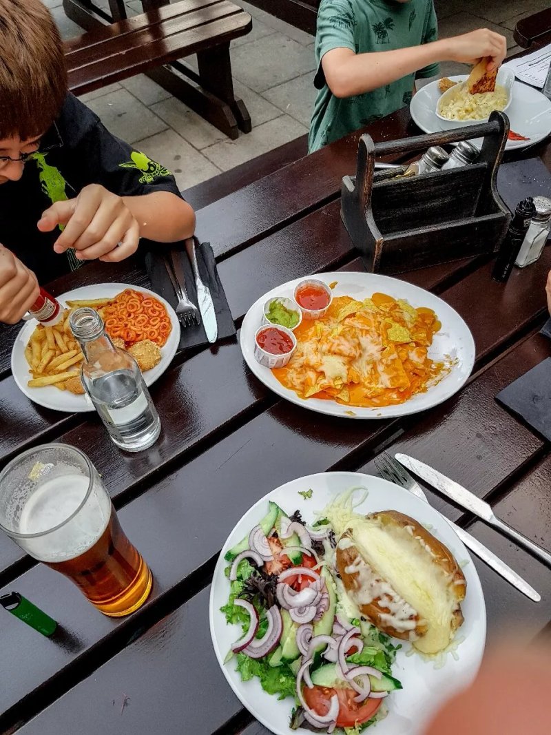 The Lion Treorchy