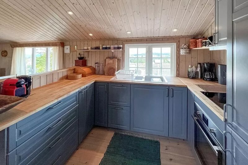 Cozy home in Sjusjøen with house a mountain view
