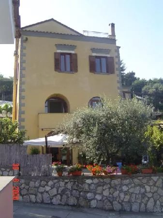 Agriturismo Antico Casale Colli di San Pietro