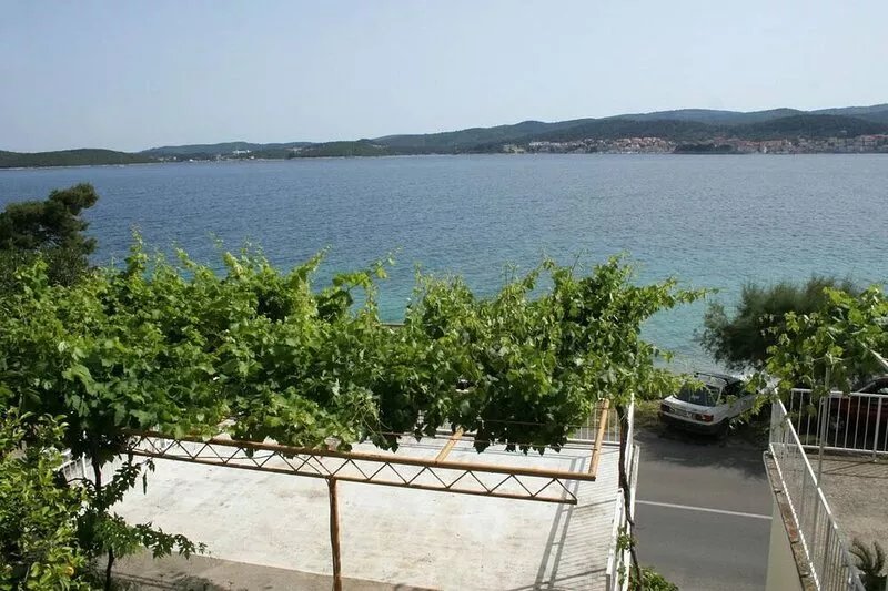 One bedroom apartment near beach Kučište - Perna, Pelješac (A-4544-c)