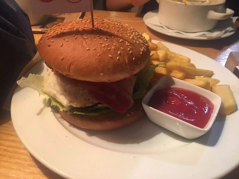 Food Station - restaurant & caffe