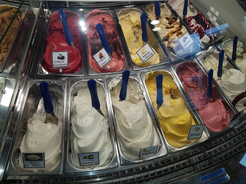 Azzurra Bar Gelateria