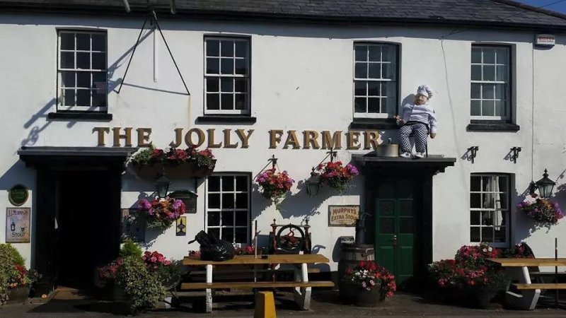 The Jolly Farmer Pub & Kitchen