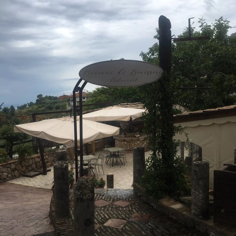 Bocconi di Benessere Restaurant