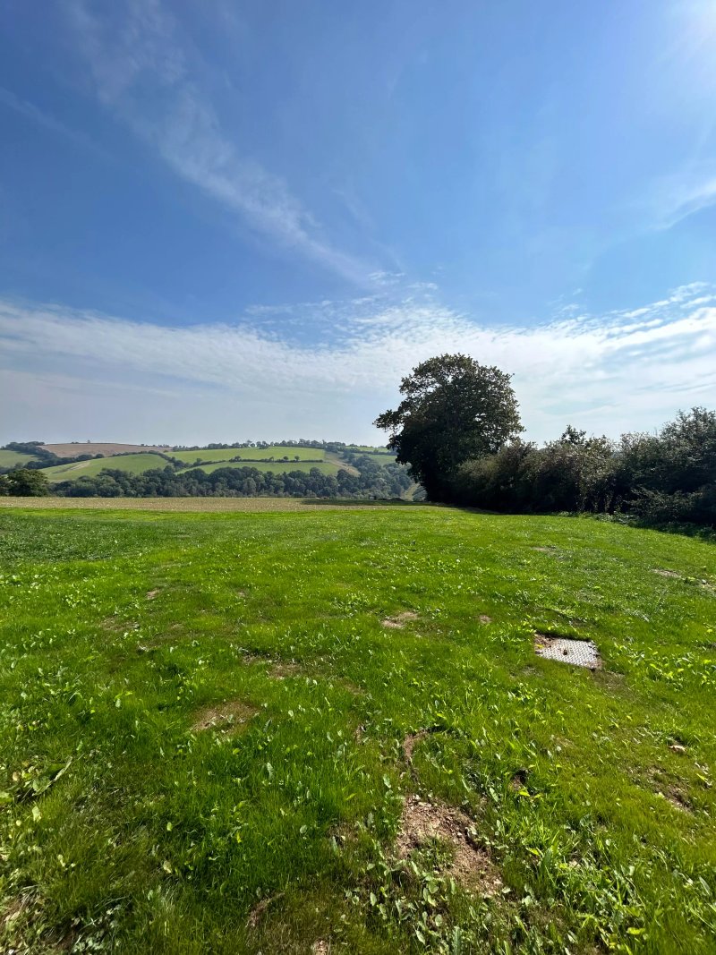 Binneford Holiday Lodges Ltd
