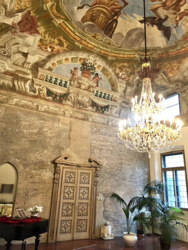 Palazzo Arrivabene