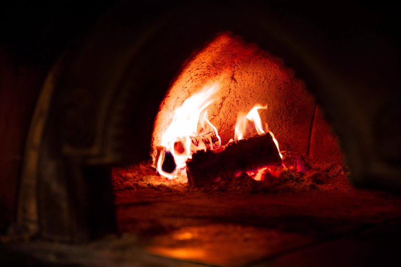 Houtoven Pizzeria Bastacosi