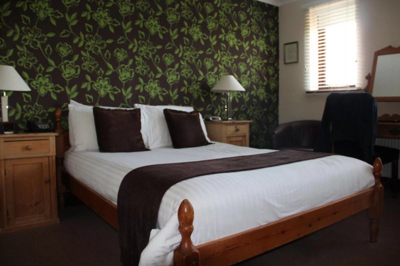 Chequers Inn Hotel and Restaurant