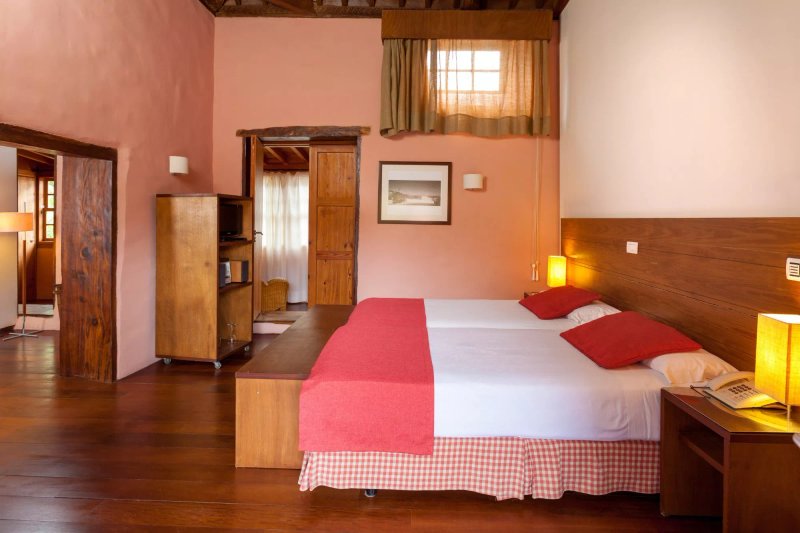 Hotel La Quinta Roja by LIVVO