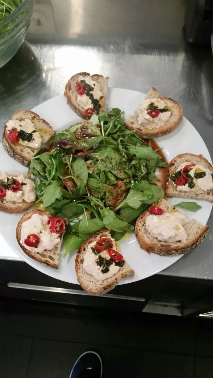 Giusi Bar Caffe' Vineria  Paninoteca Bruschetteria