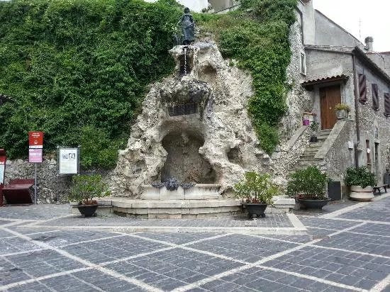 Fontana della Pastorella