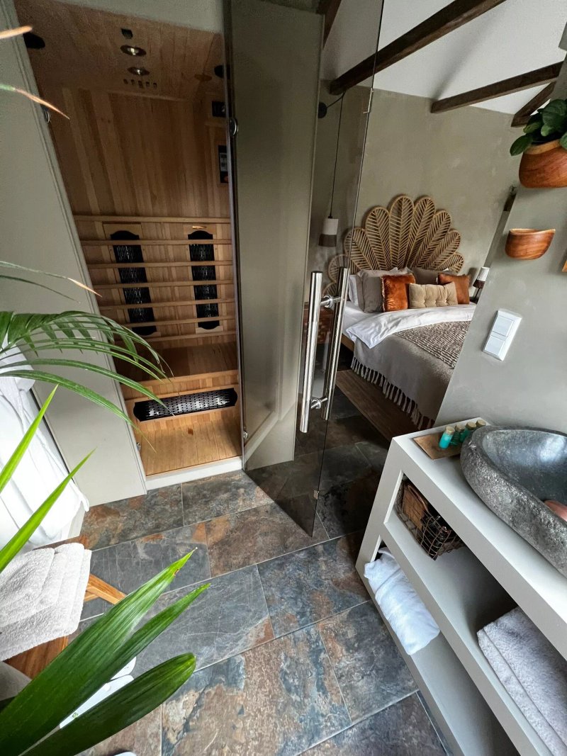 Lodge &  Loft
