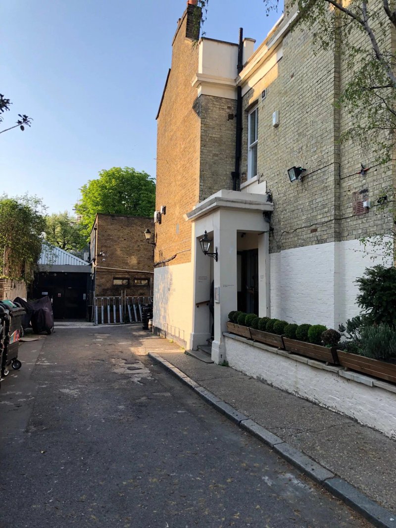 The Clifton NW8