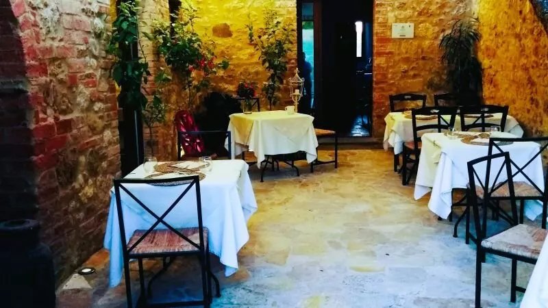 Podere La Paolina Ristorante And B&b