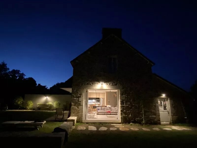 Charming house in Beg-Meil, sea view & direct access to beach, renovated 2021