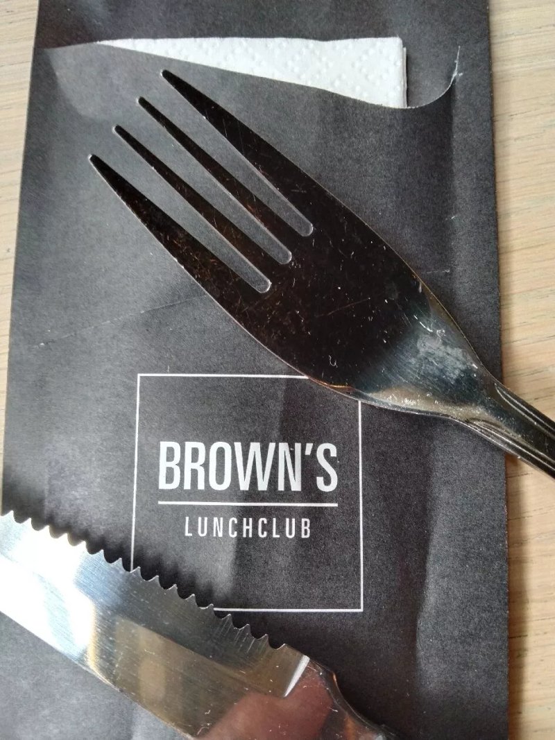 Brown's Lunchclub