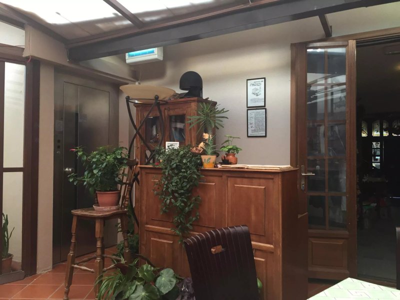Dimosthenis Hotel