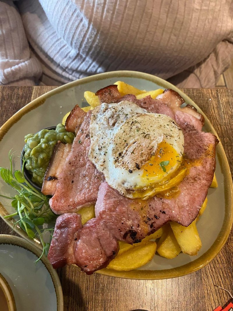 Hirst's Farm Shop & Cafe