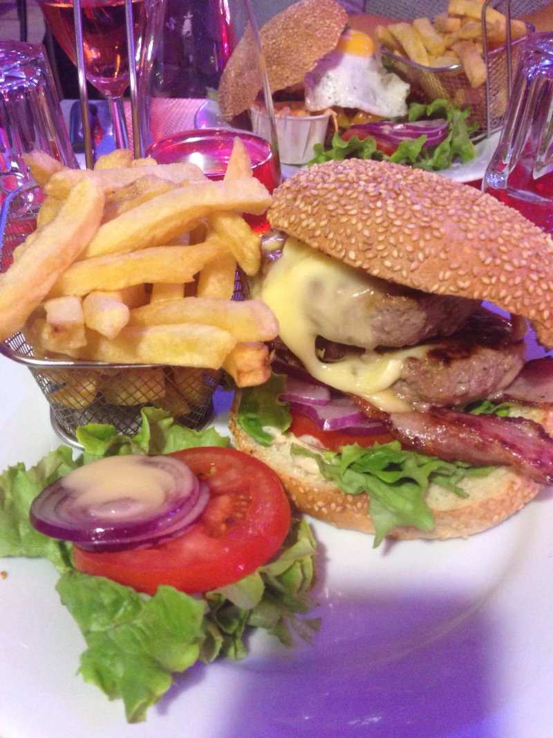 Fifty’s American Diner