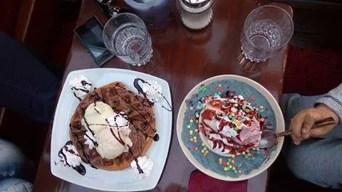 Kexri Cafe-Bar