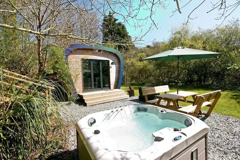 Luxury Camping Pod with Private Hot Tub & Garden in Devon