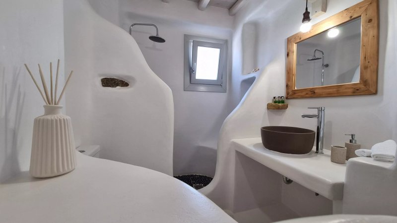 Myconian Theros Luxury Suites