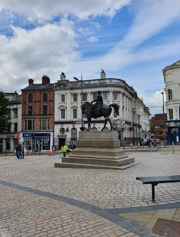 Queen Square Natwest Bank Building