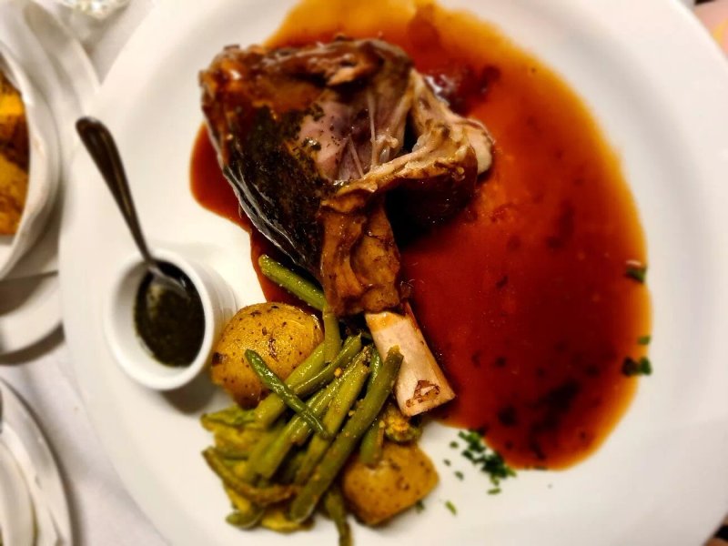 Churchill's Restaurant