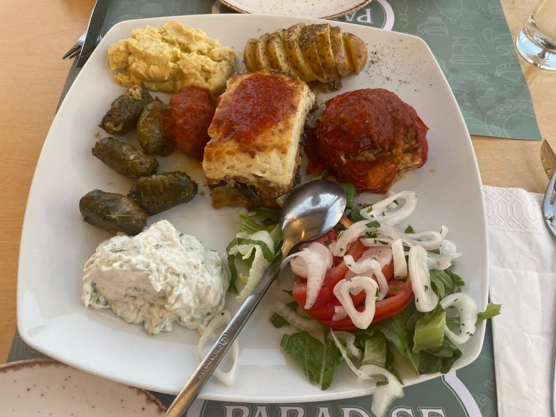 Taverna Paradise