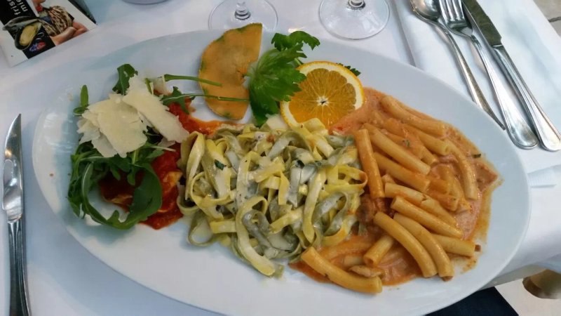 Restaurant La Taverna