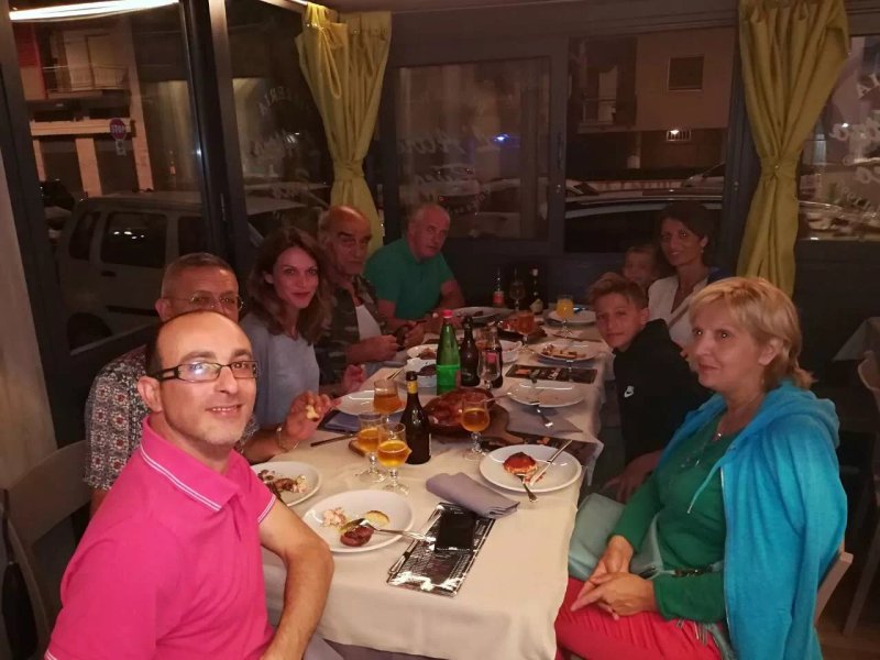 Pizzeria Antipasteria L Altro Buco