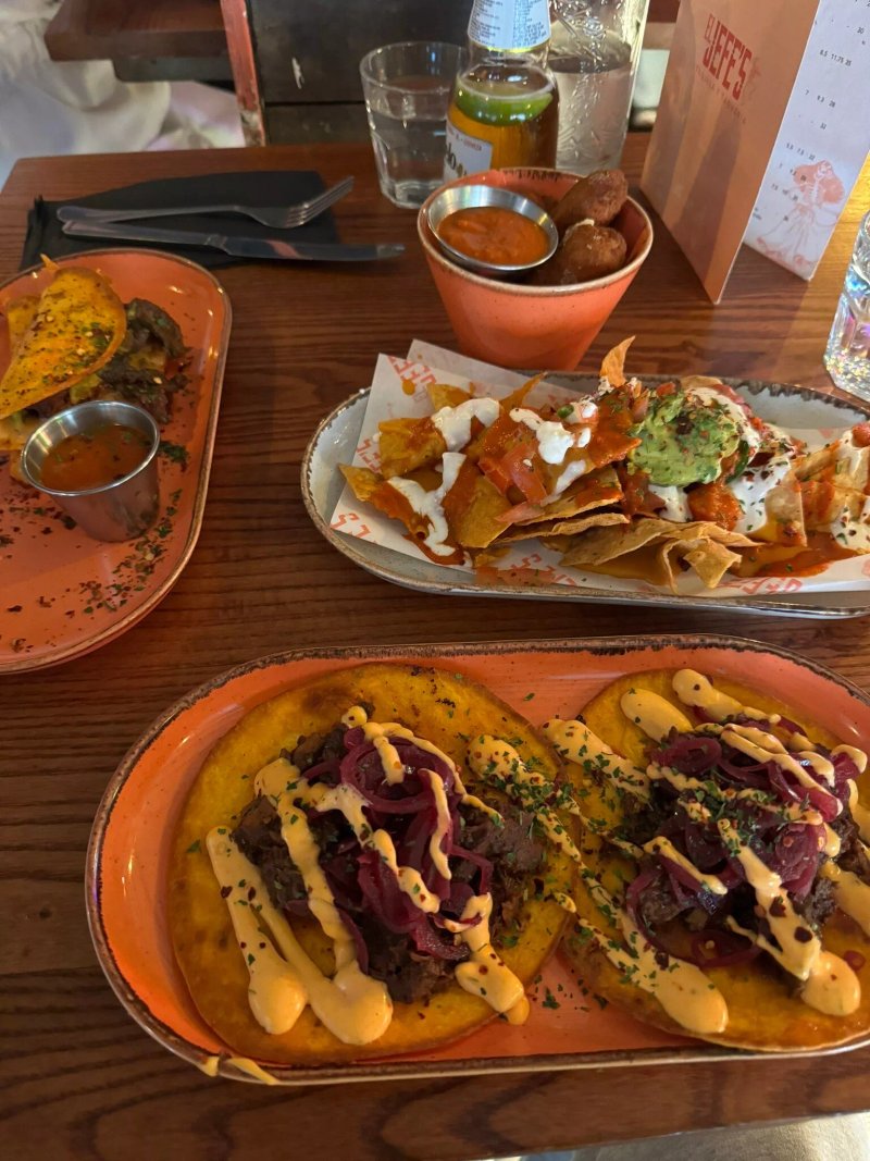El Jefe's Giffnock