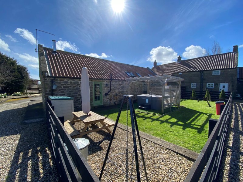 Low Waupley Farm